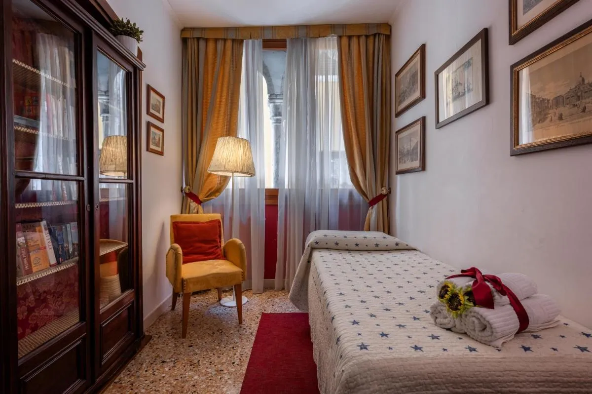 Image 6 of CasaMisa Paste