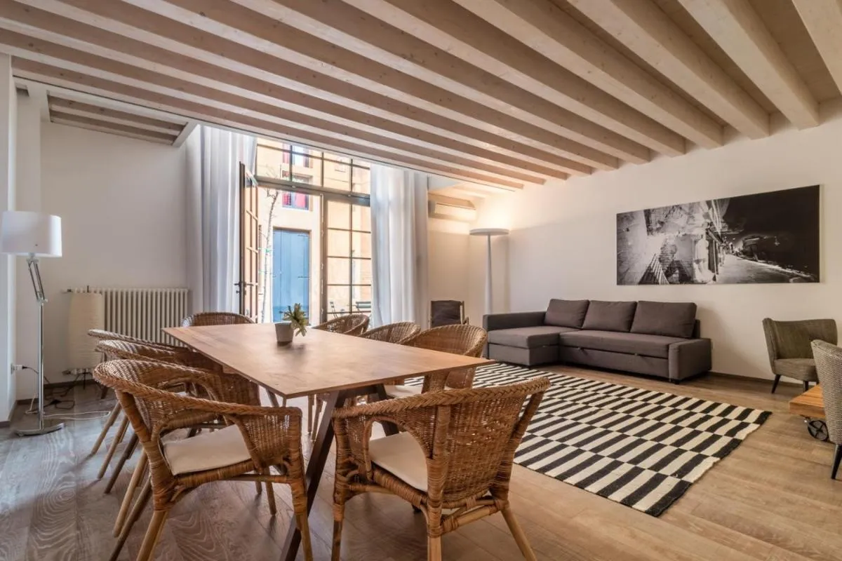 Image 3 of Casin dei Spiriti