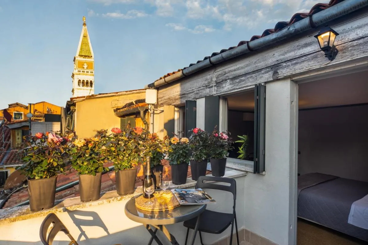 Image 5 of Centrale Venice Apartments