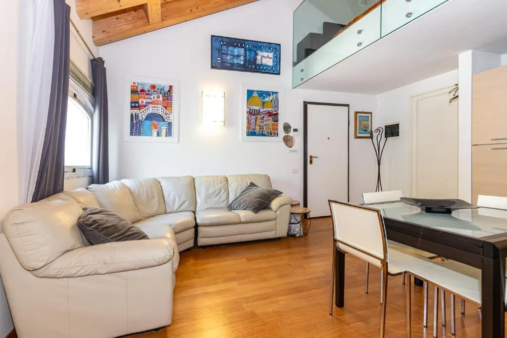 Image of Charming Apartment in Venice!