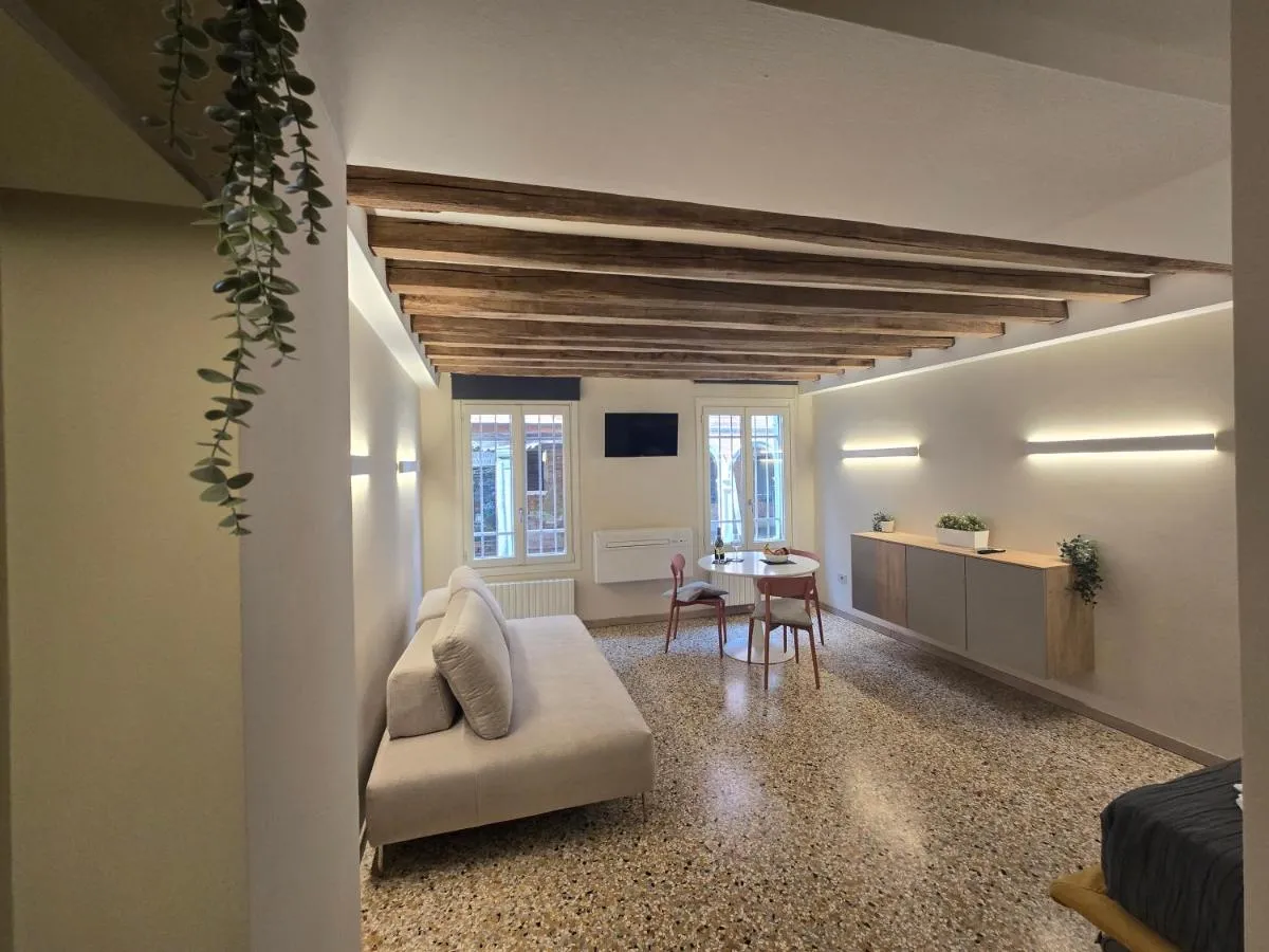 Image 4 of Cozy Studio with Canal View