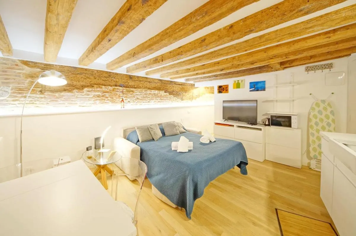 Image 5 of DolceVita Apartments N 506 Design