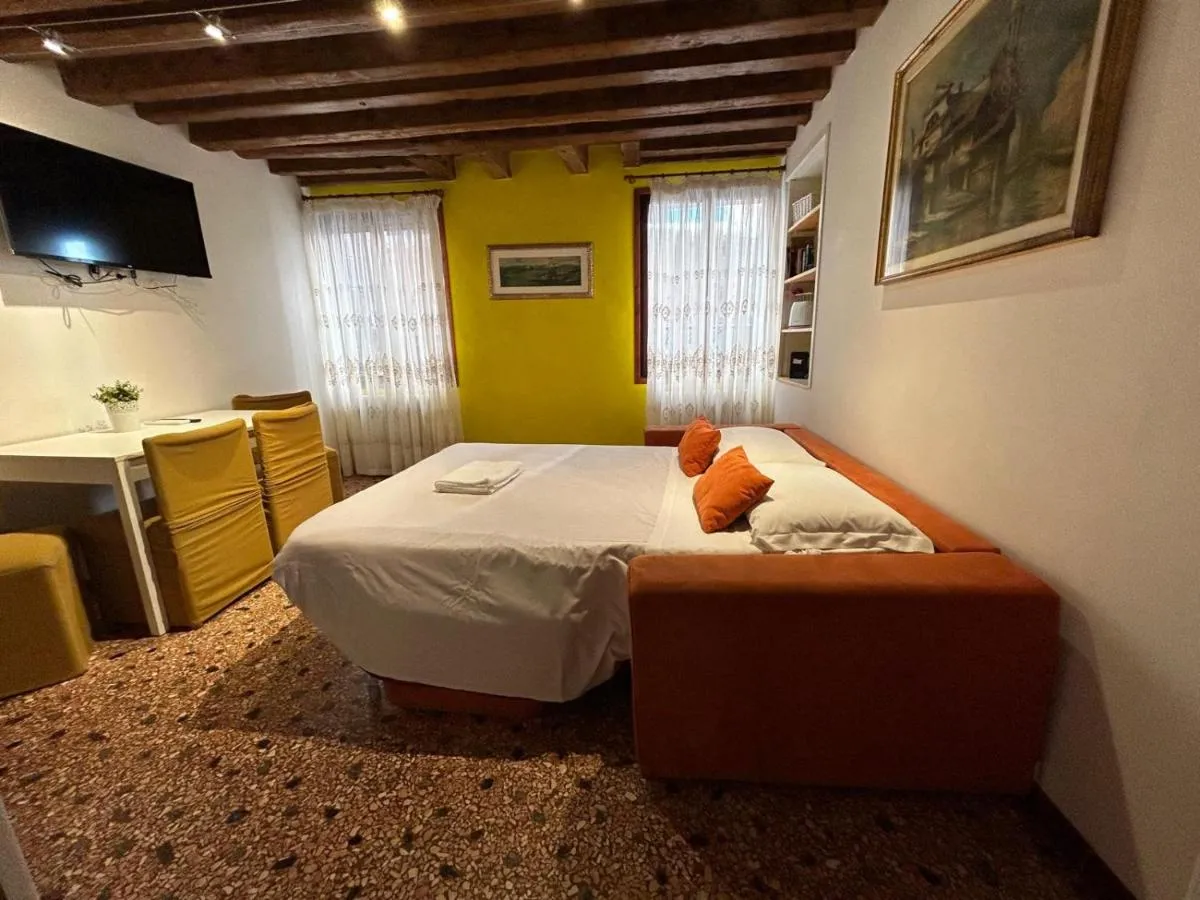 Image 6 of Frari 2 by Venicevillas