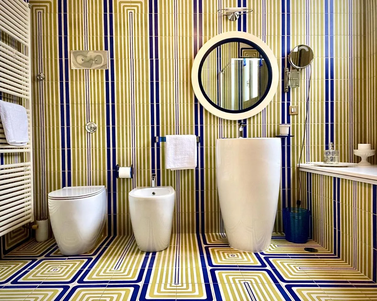 Image 2 of Giudecca Palanca 664