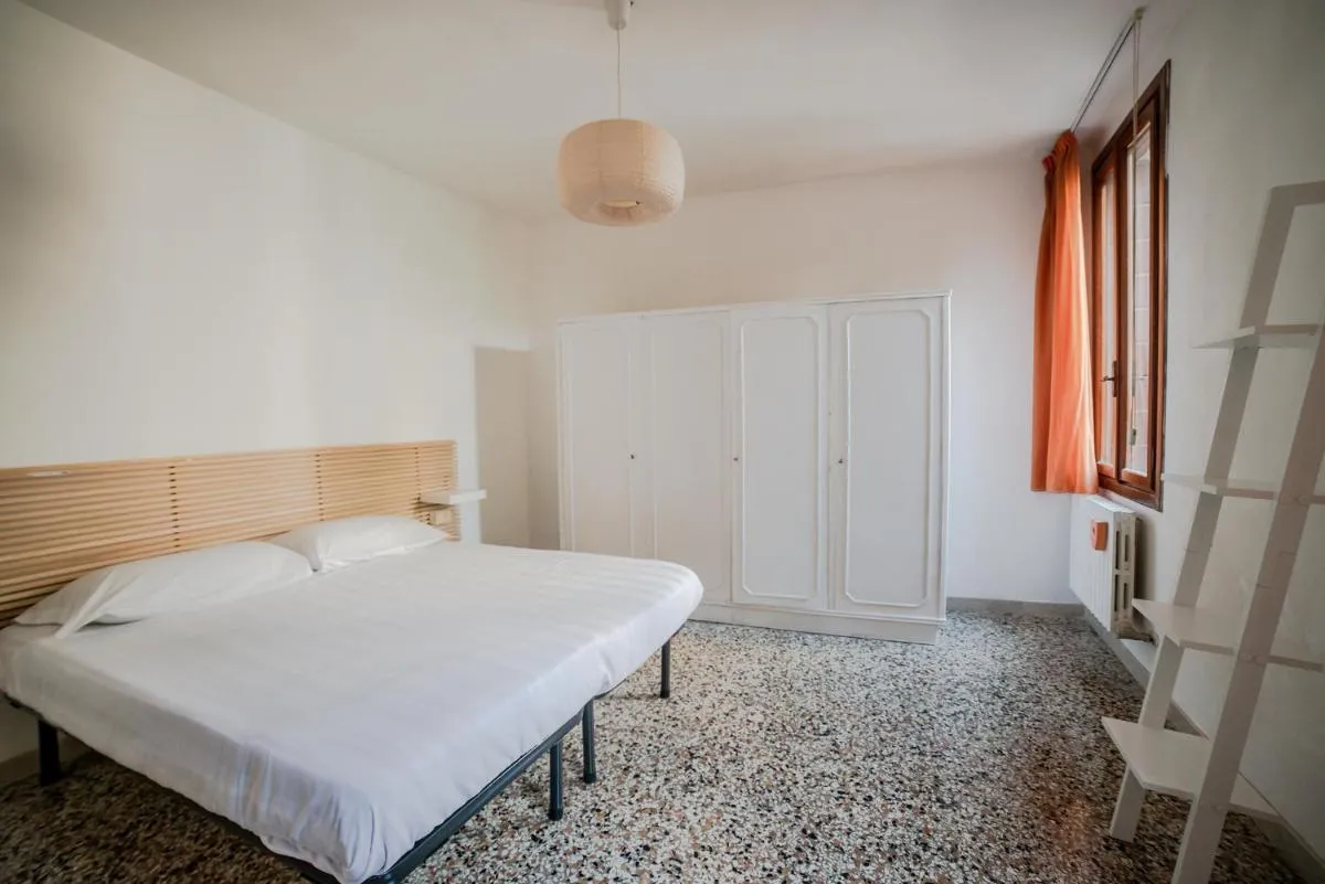 Image 1 of Gondola, San Giacomo