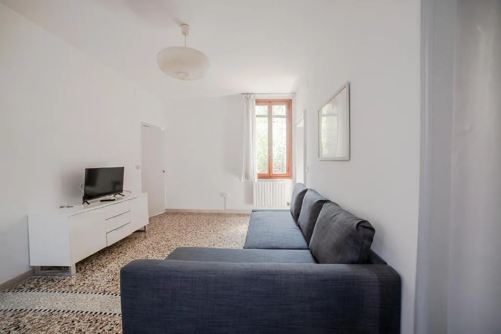 Image of Gondola, San Giacomo