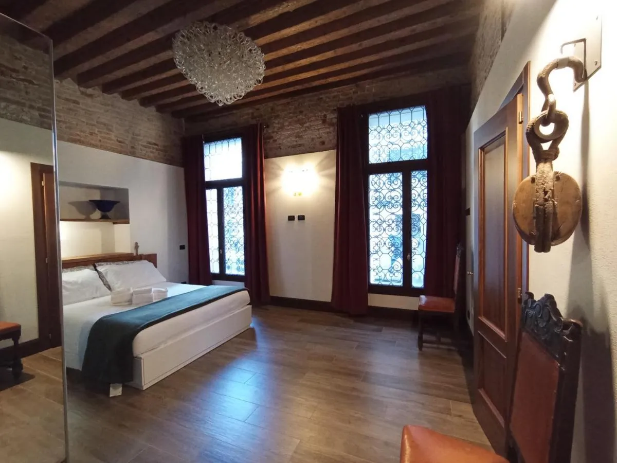 Image 1 of Gradenigo Apartments 767