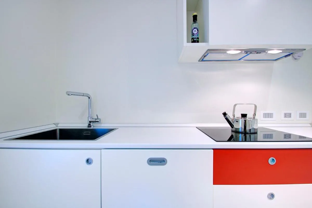 Image 2 of GrandCanal-Green