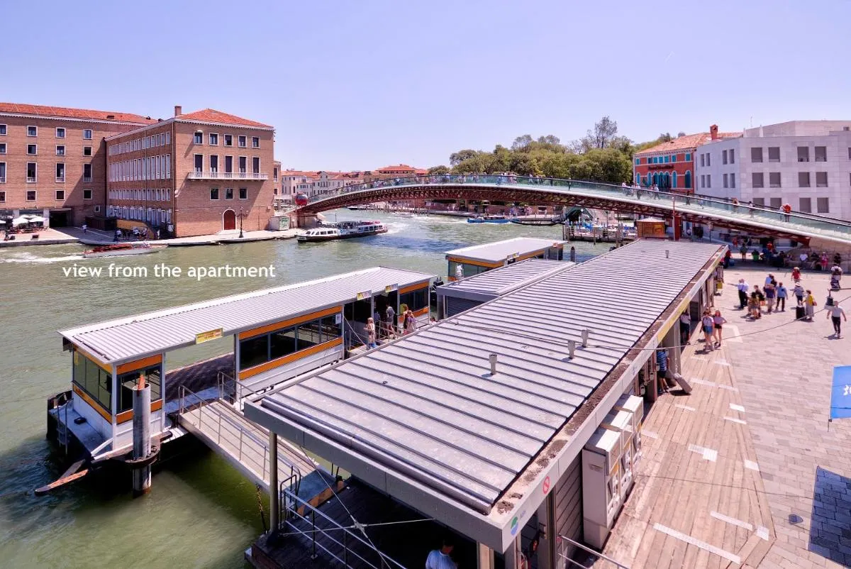 Image 4 of GrandCanal-Start