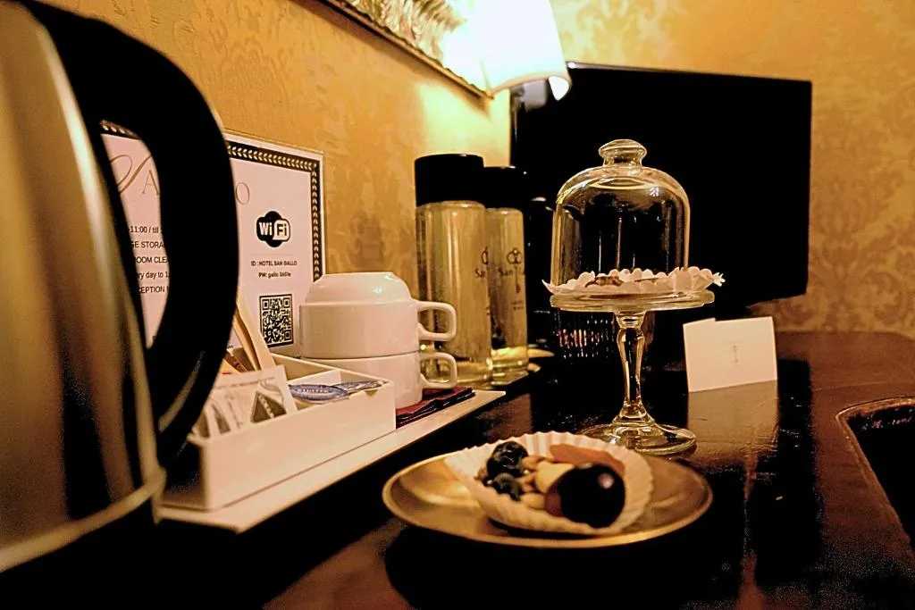 Image of H O T E L S A N G A L L O l