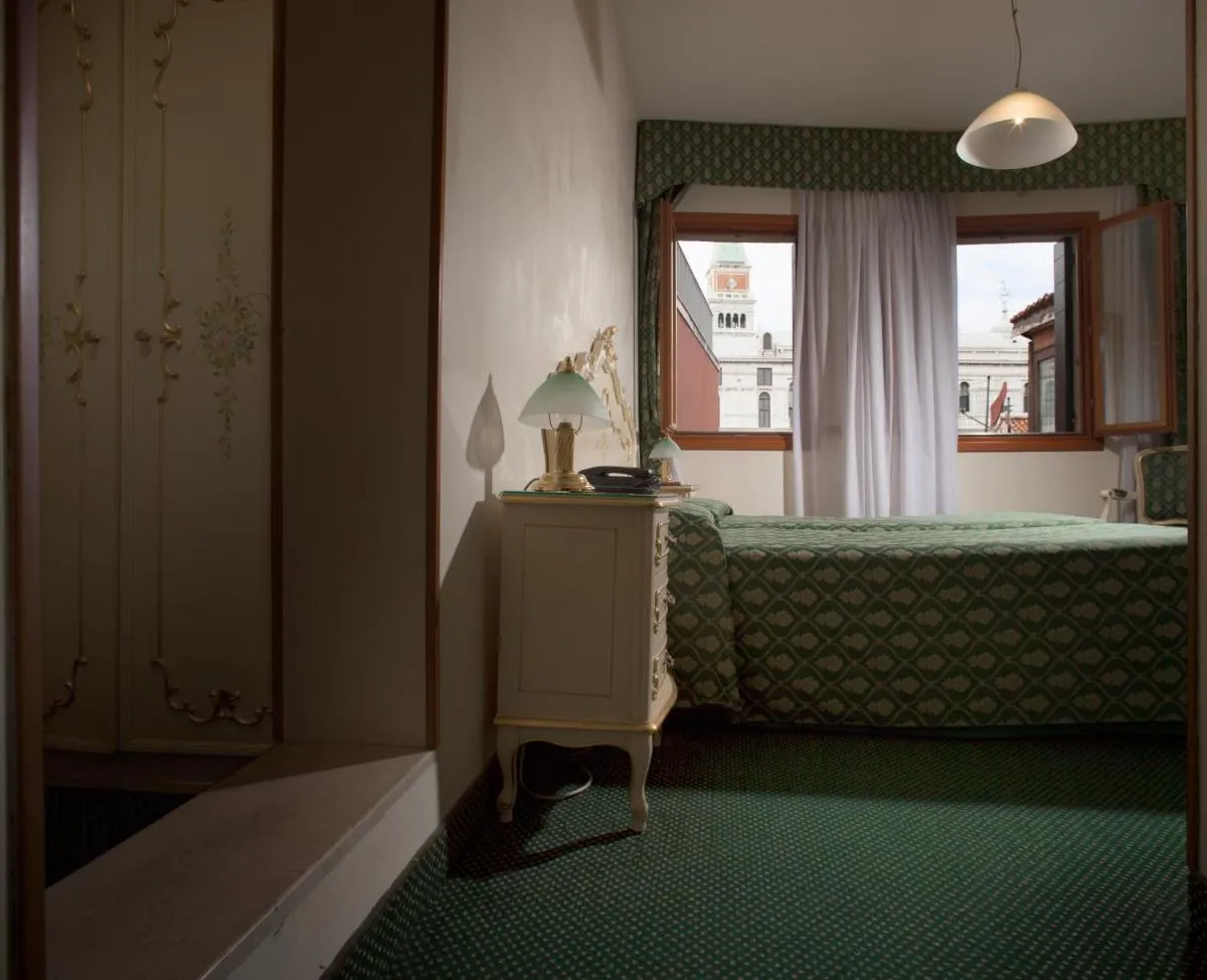 Image 5 of Hotel Commercio & Pellegrino