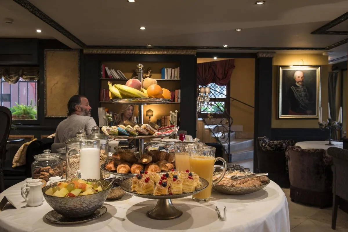 Image 3 of Hotel La Calcina