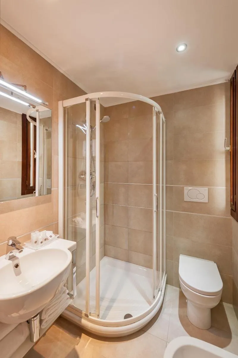 Image 3 of Hotel Montecarlo