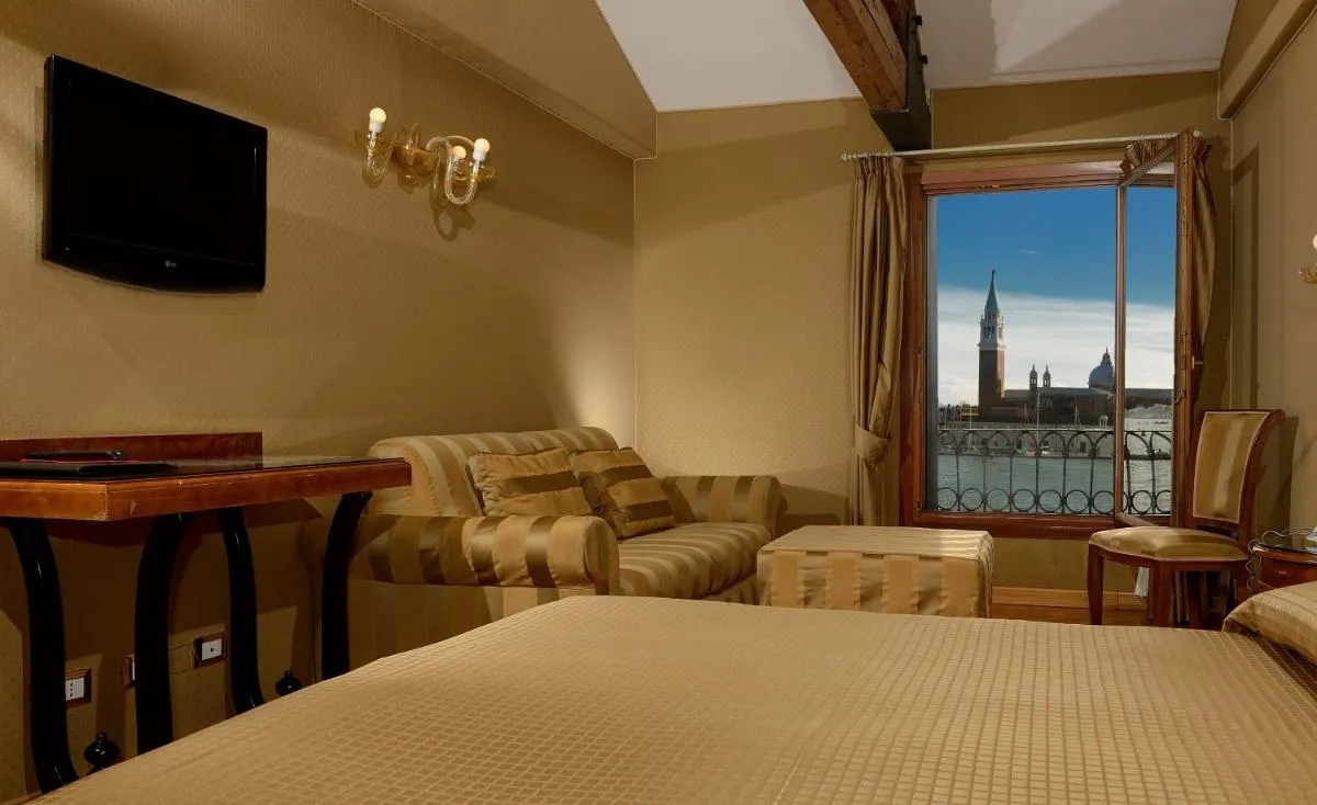 Image 4 of Hotel Paganelli