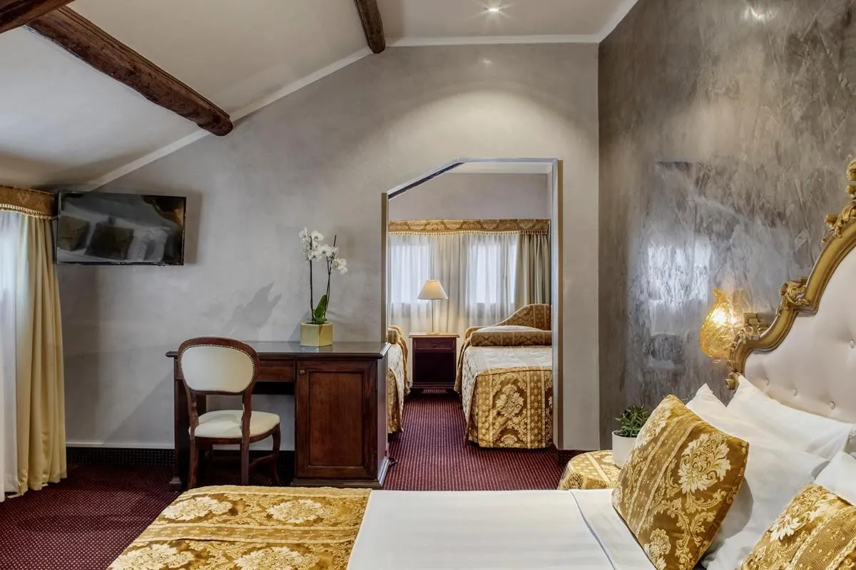 Image 6 of Hotel Pausania