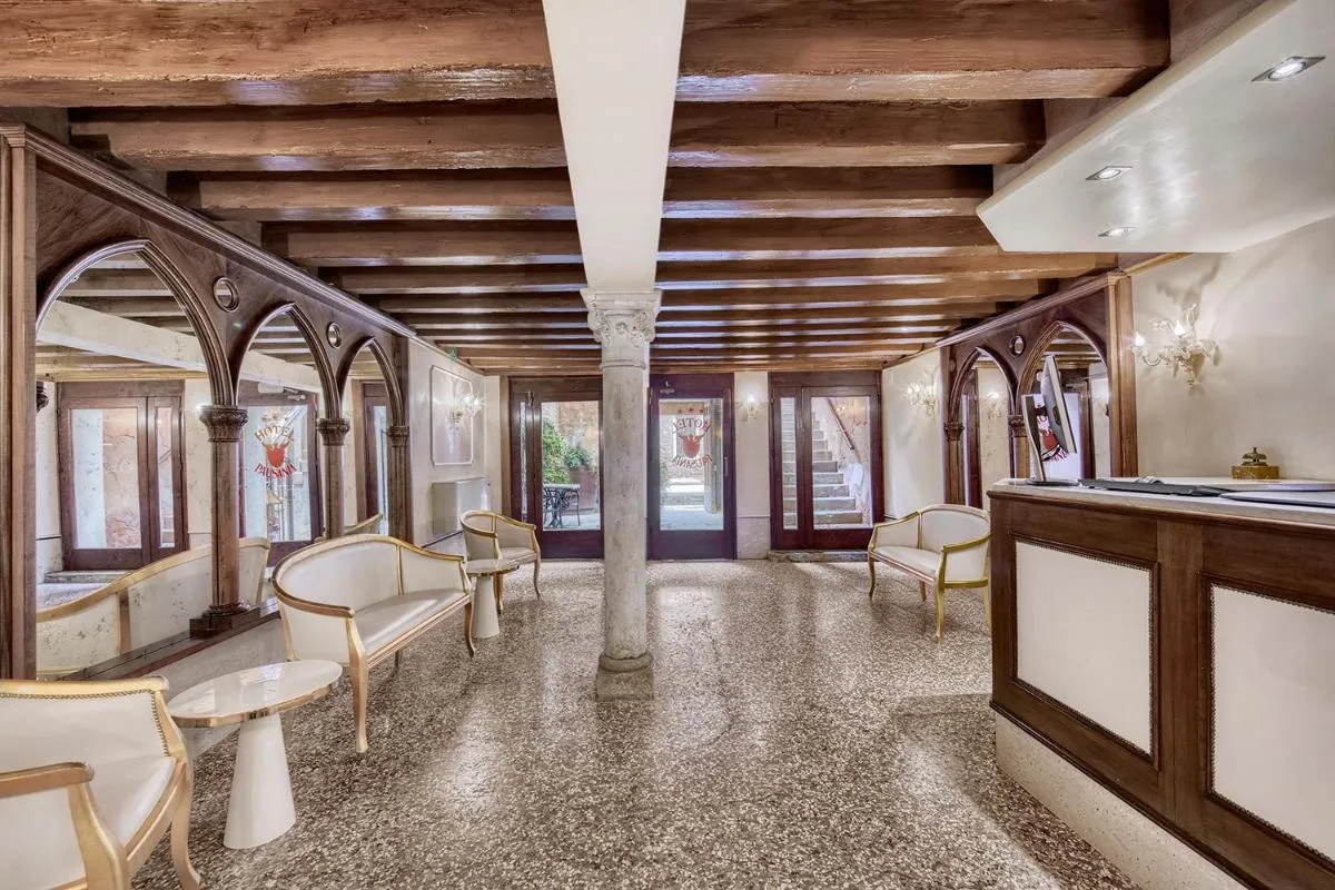 Image 2 of Hotel Pausania