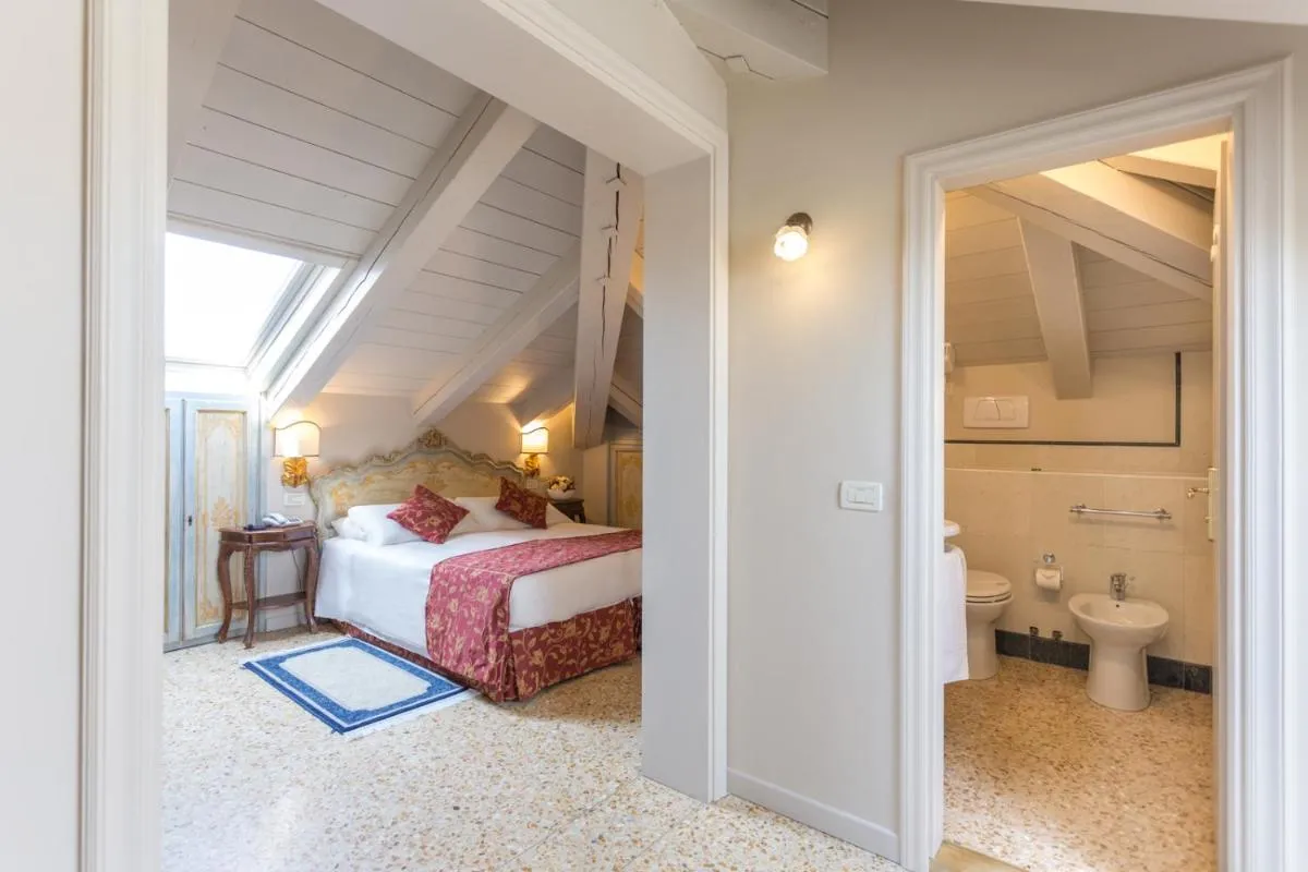 Image 2 of Hotel Tiziano