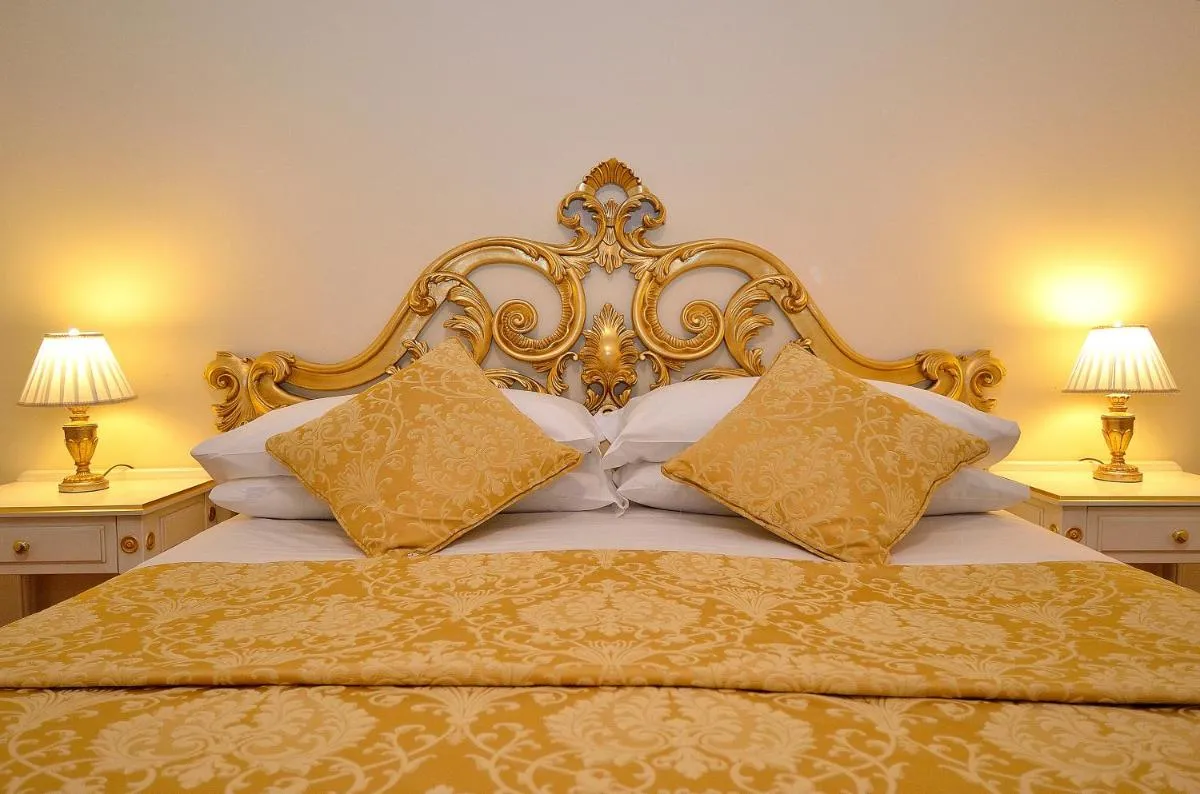 Image 6 of House 5286