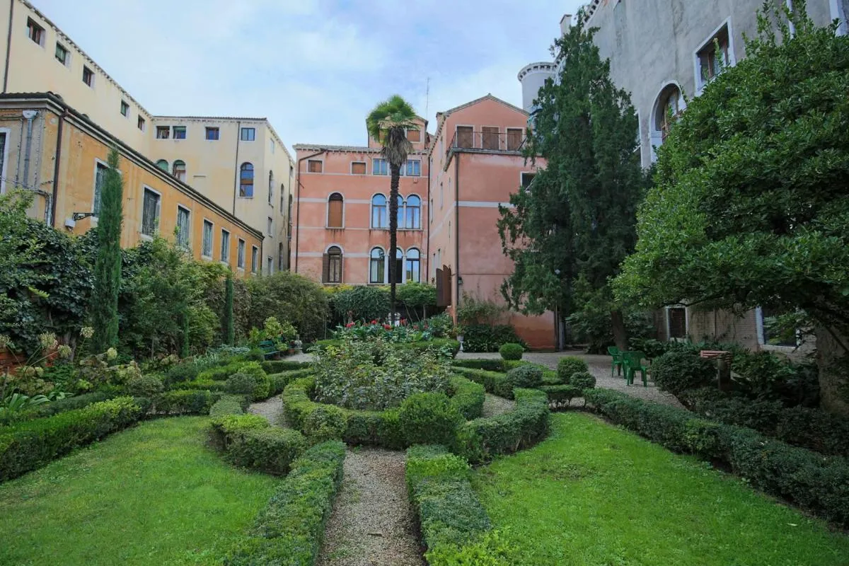 Image 5 of Il giardino segreto di Monty Don sul Canal Grande
