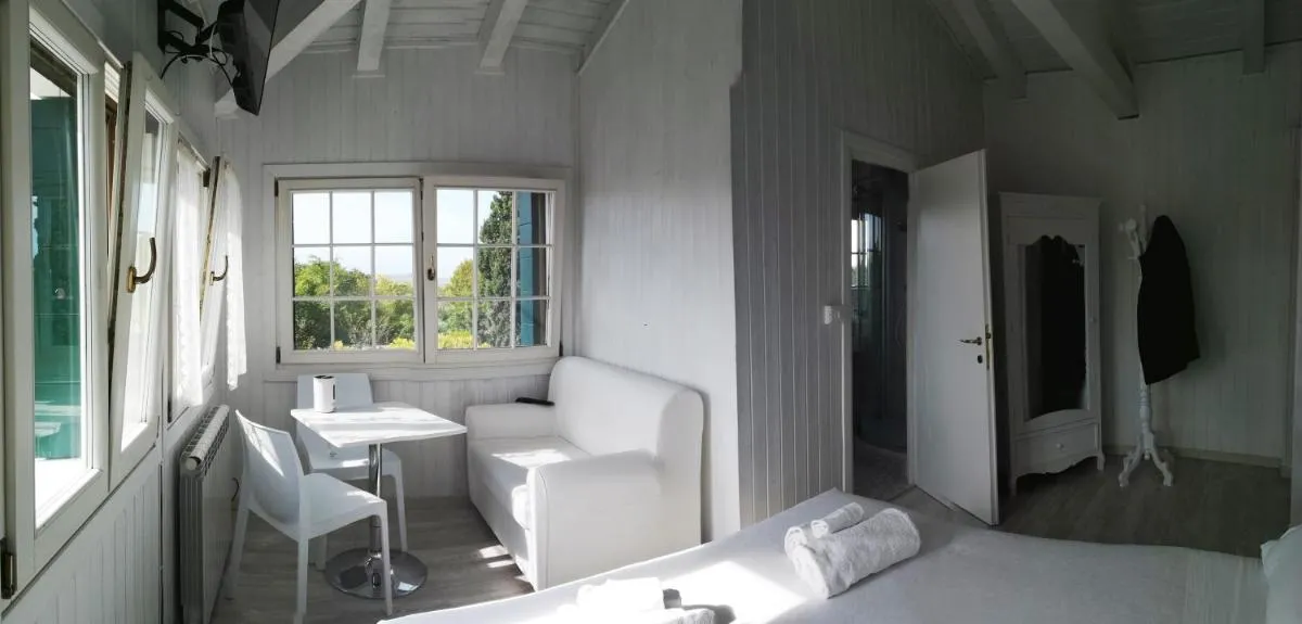 Image 3 of Junior Suites Venezia