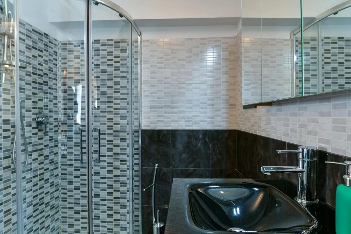 Image 5 of La Boheme