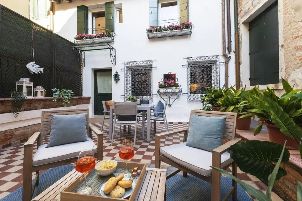 Image 5 of La Casa Più Centrale A Venezia, Con Corte Privata