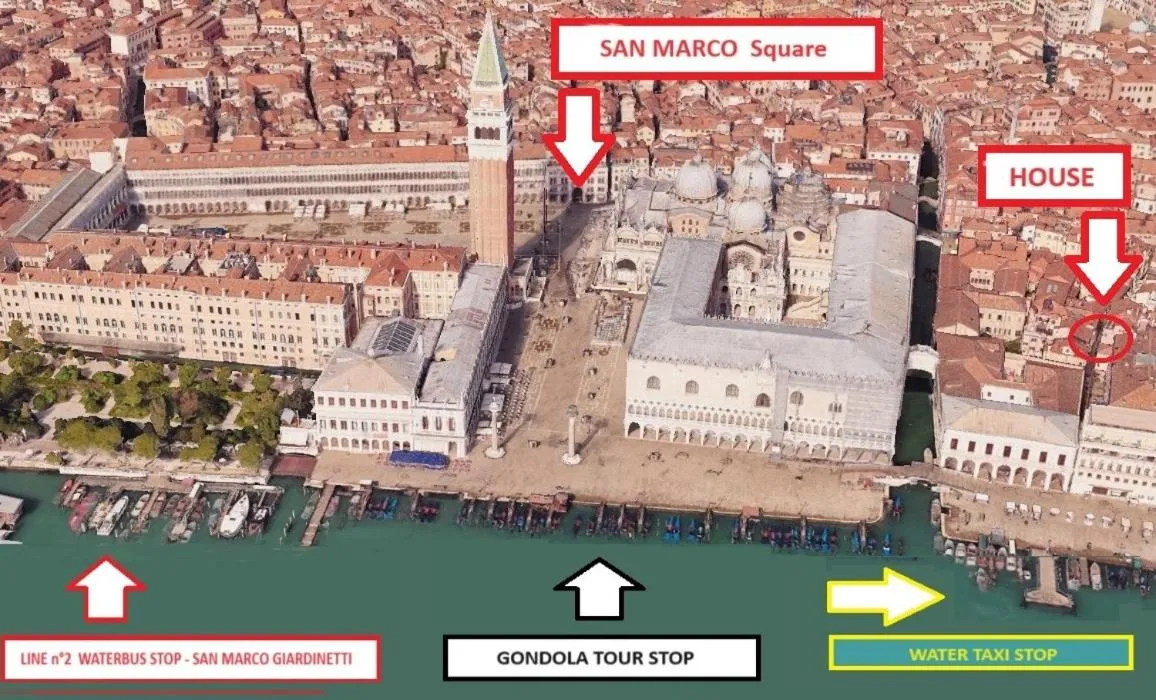 Image 1 of La Casa Più Centrale A Venezia, Con Corte Privata