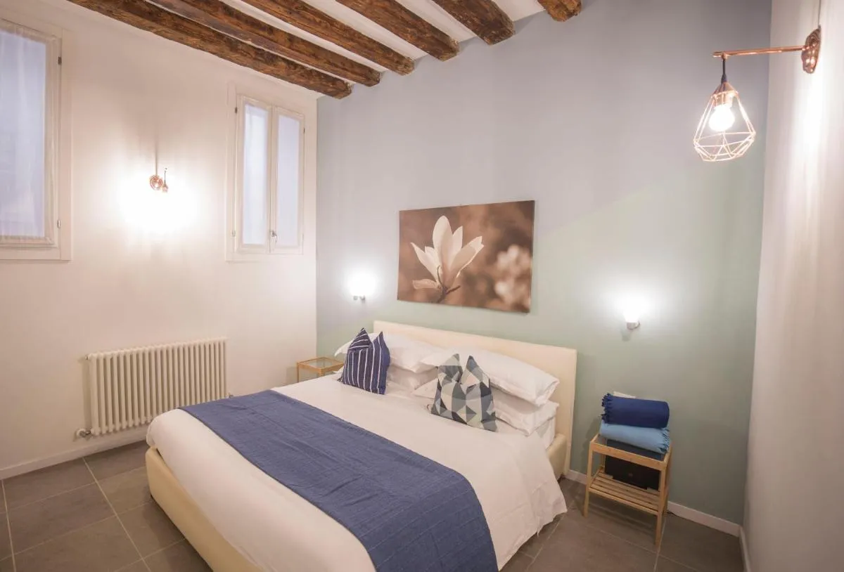 Image 6 of La Casetta di Foscolo by Venicevillas