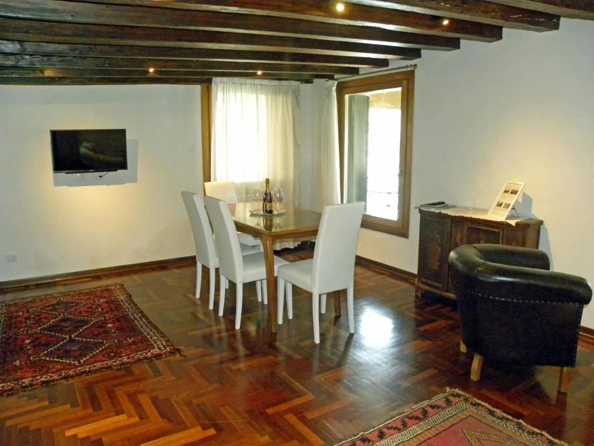 Image 3 of La Felice Canal Grande