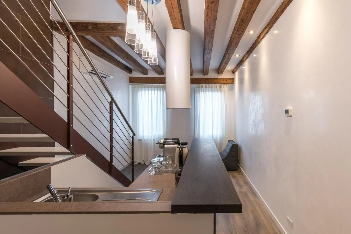 Image 6 of La Loggia della Luna