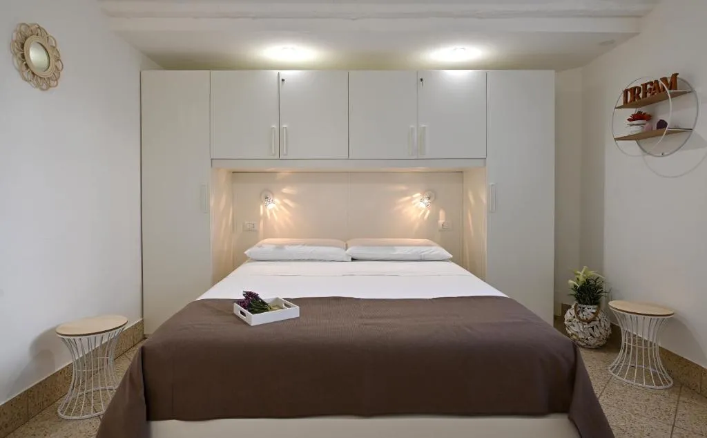 Image of La PICCOLA CORTE