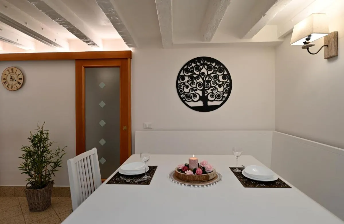 Image 6 of La PICCOLA CORTE