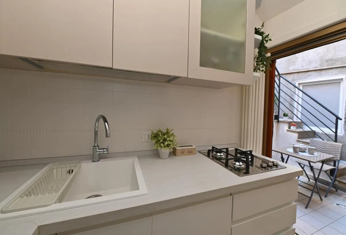 Image 2 of La PICCOLA CORTE