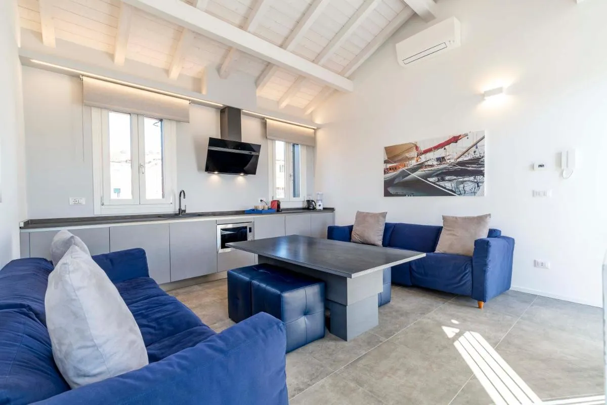 Image 4 of La Terrasse