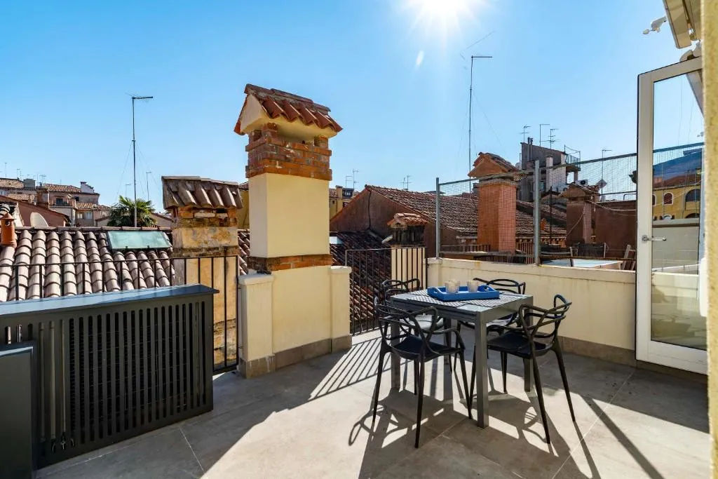 Image of La Terrasse