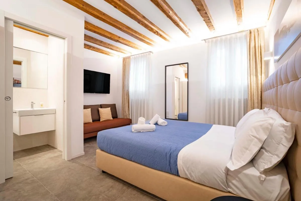 Image 1 of La Terrasse