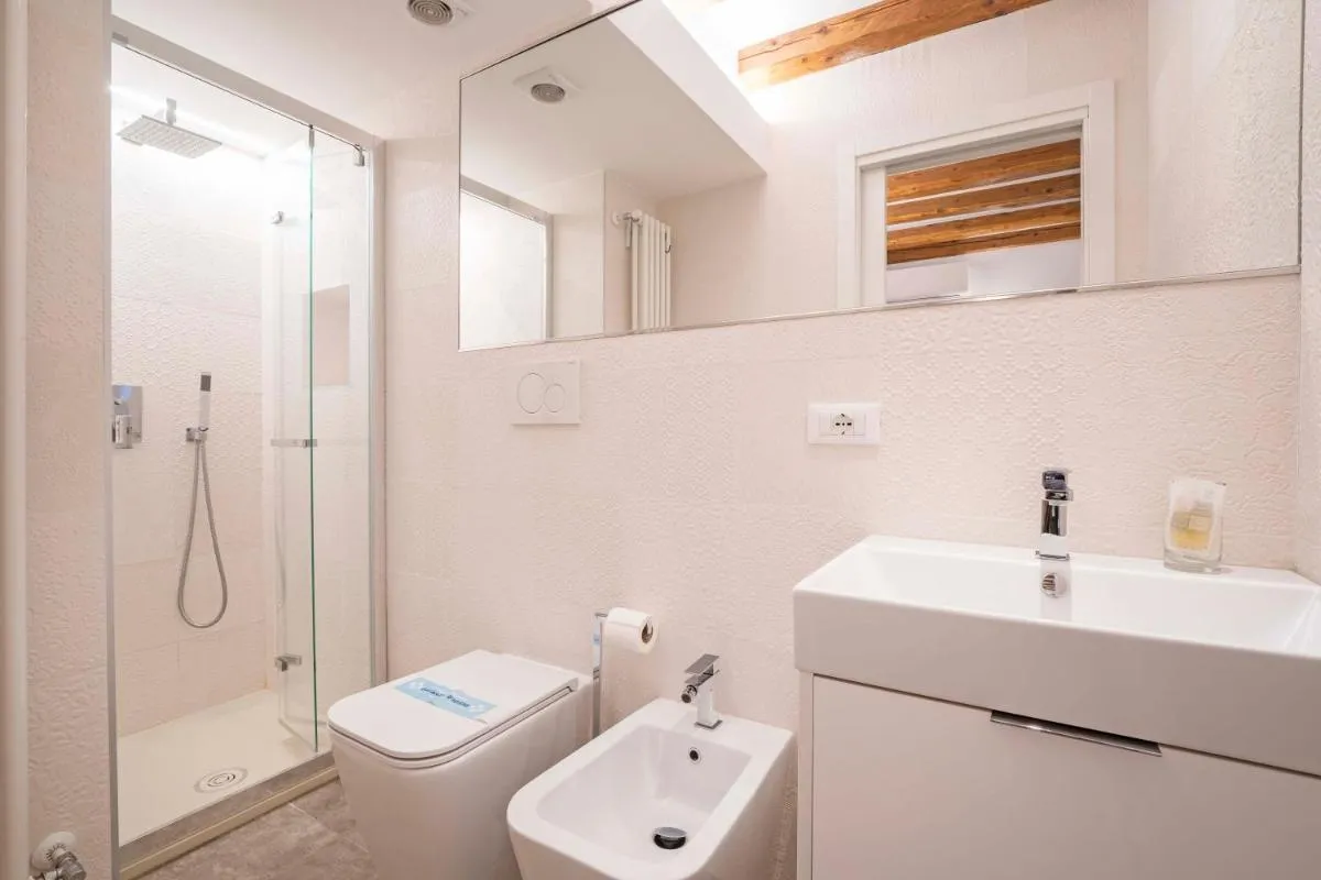 Image 2 of La Terrasse