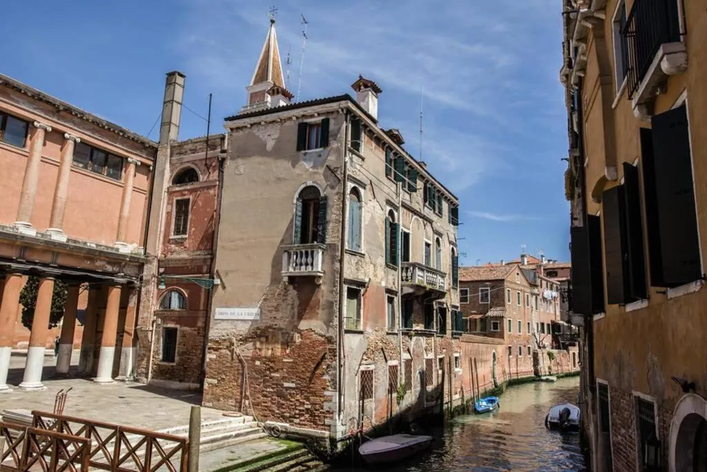 Image 5 of Le Sorelle