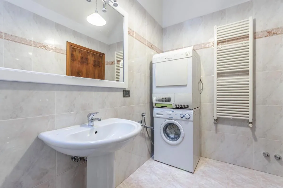 Image 2 of Maurizio House – near the Train Station