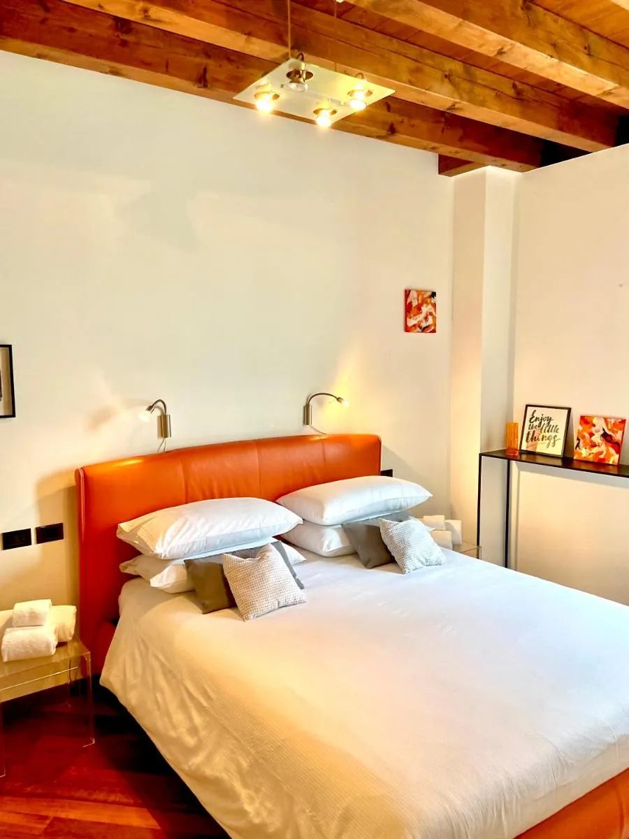 Image 4 of Miami in Venice