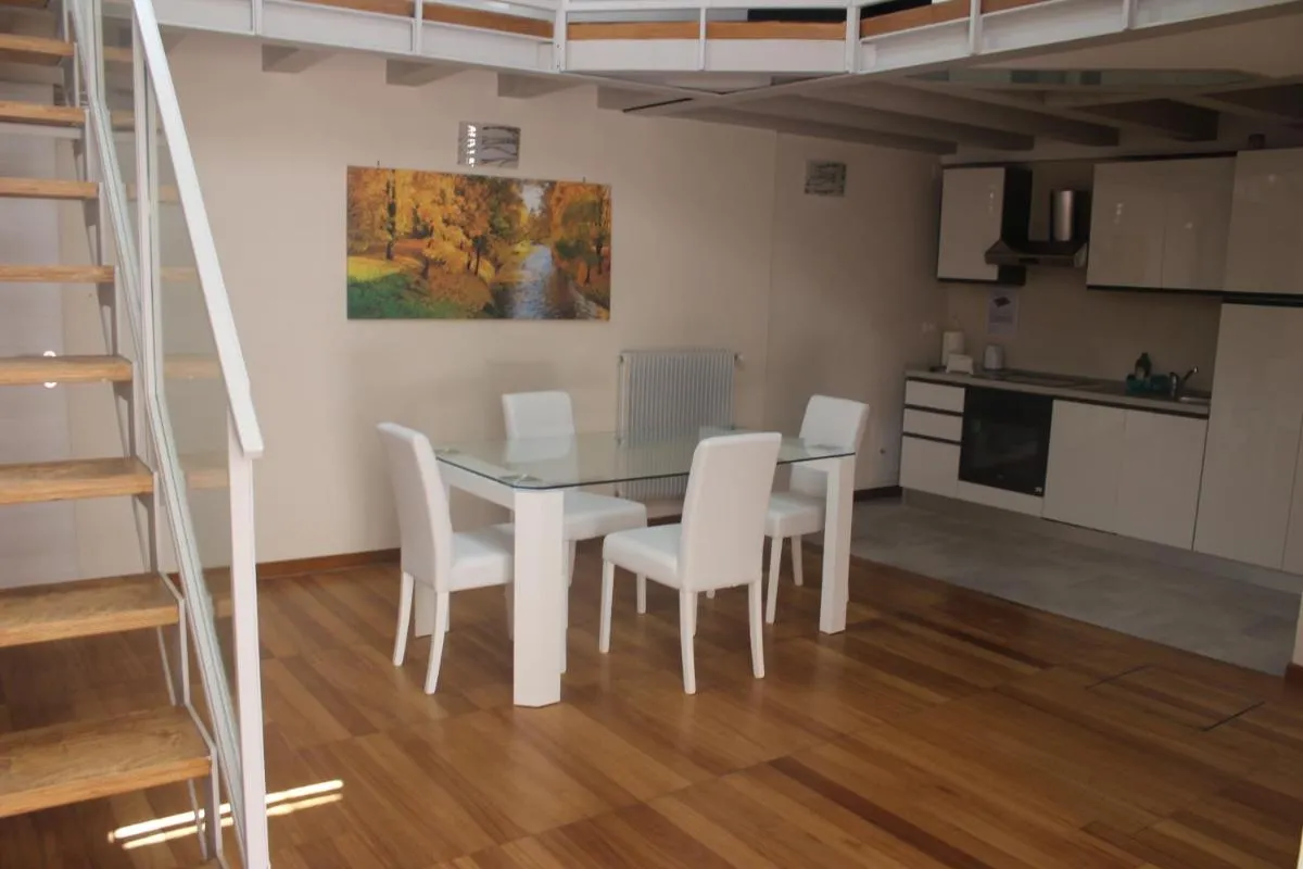 Image 1 of Nic House