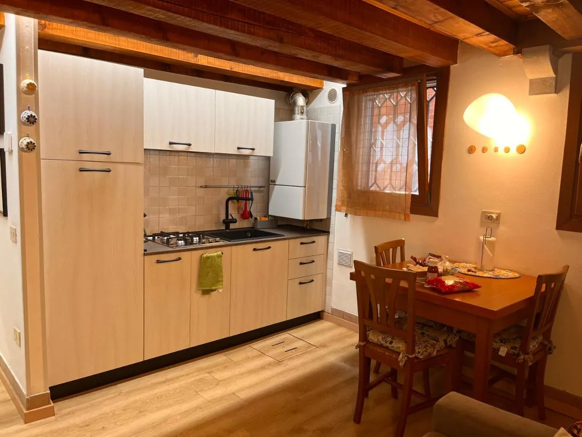 Image 3 of Ninette Home