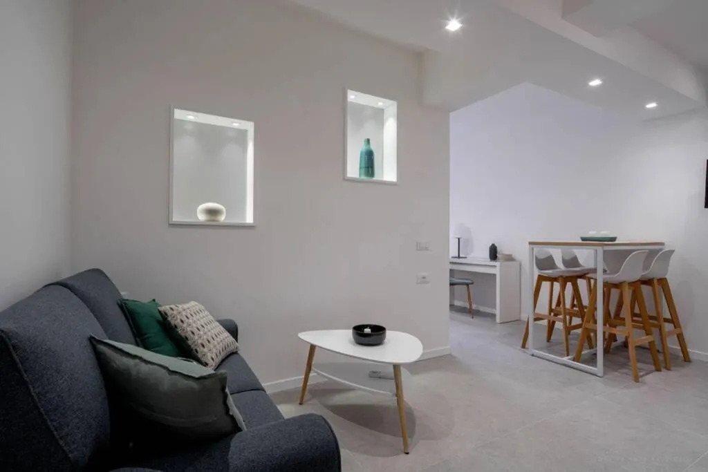 Image 3 of Ormesini Courtyard Apartment