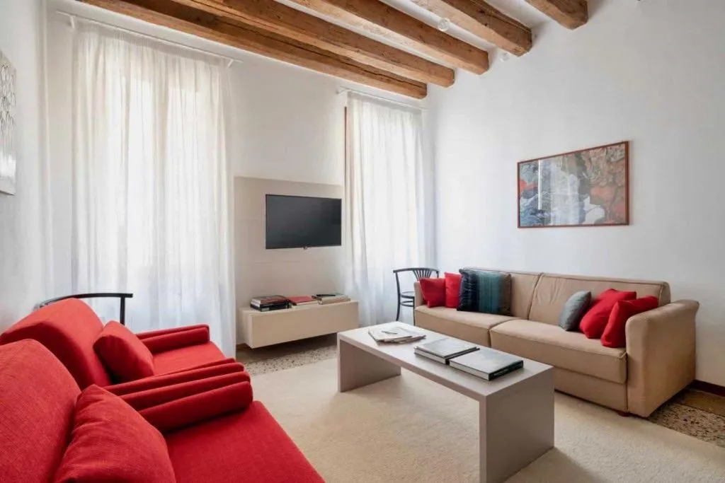 Image 4 of PALAZZO SAN SAMUELE – elegant apartment in San Marco