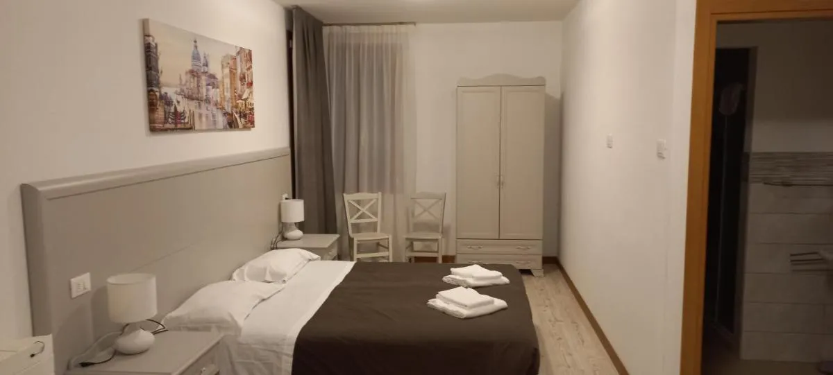 Image 2 of Palazzetto Canossa