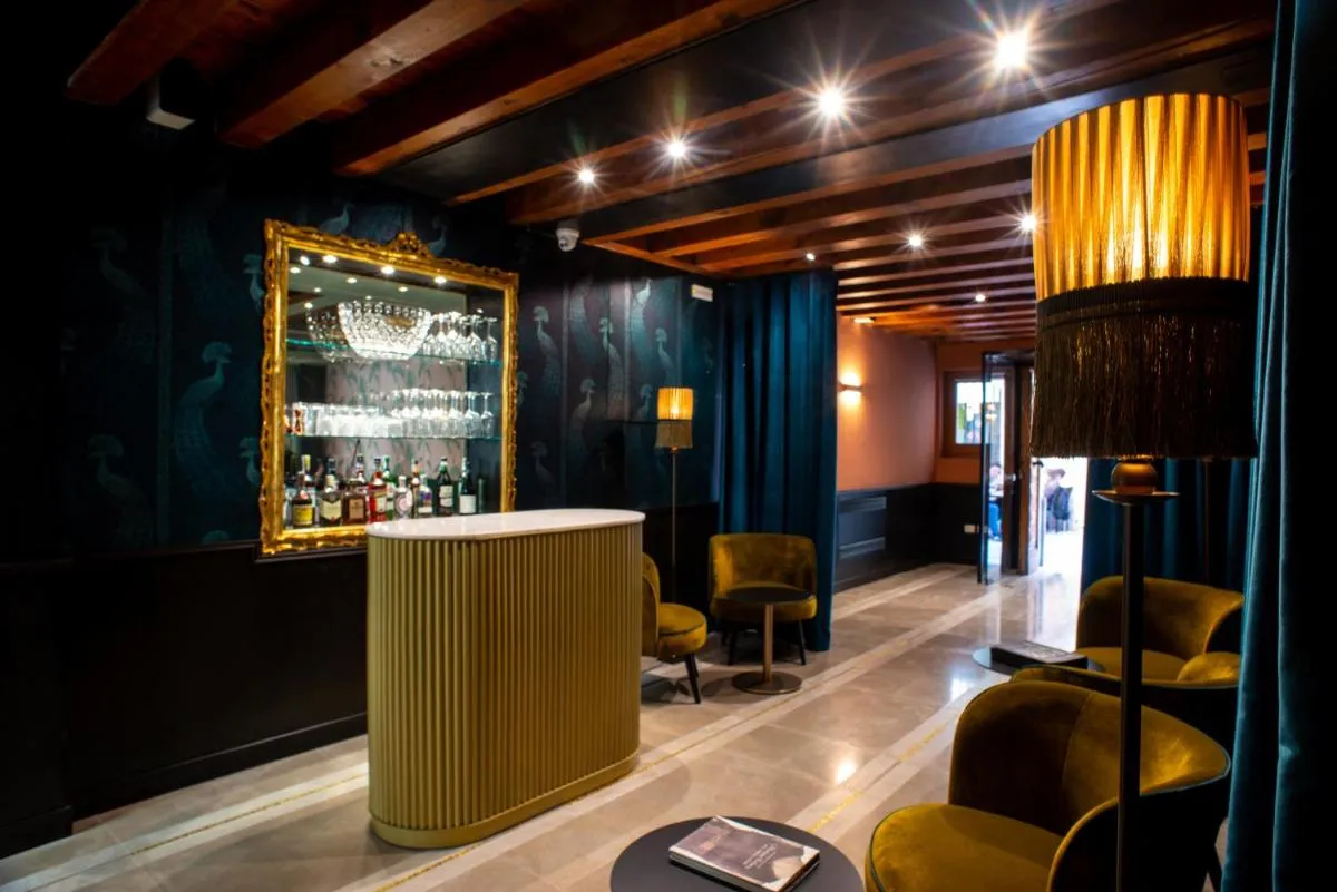 Image 2 of Palazzina Fortuny