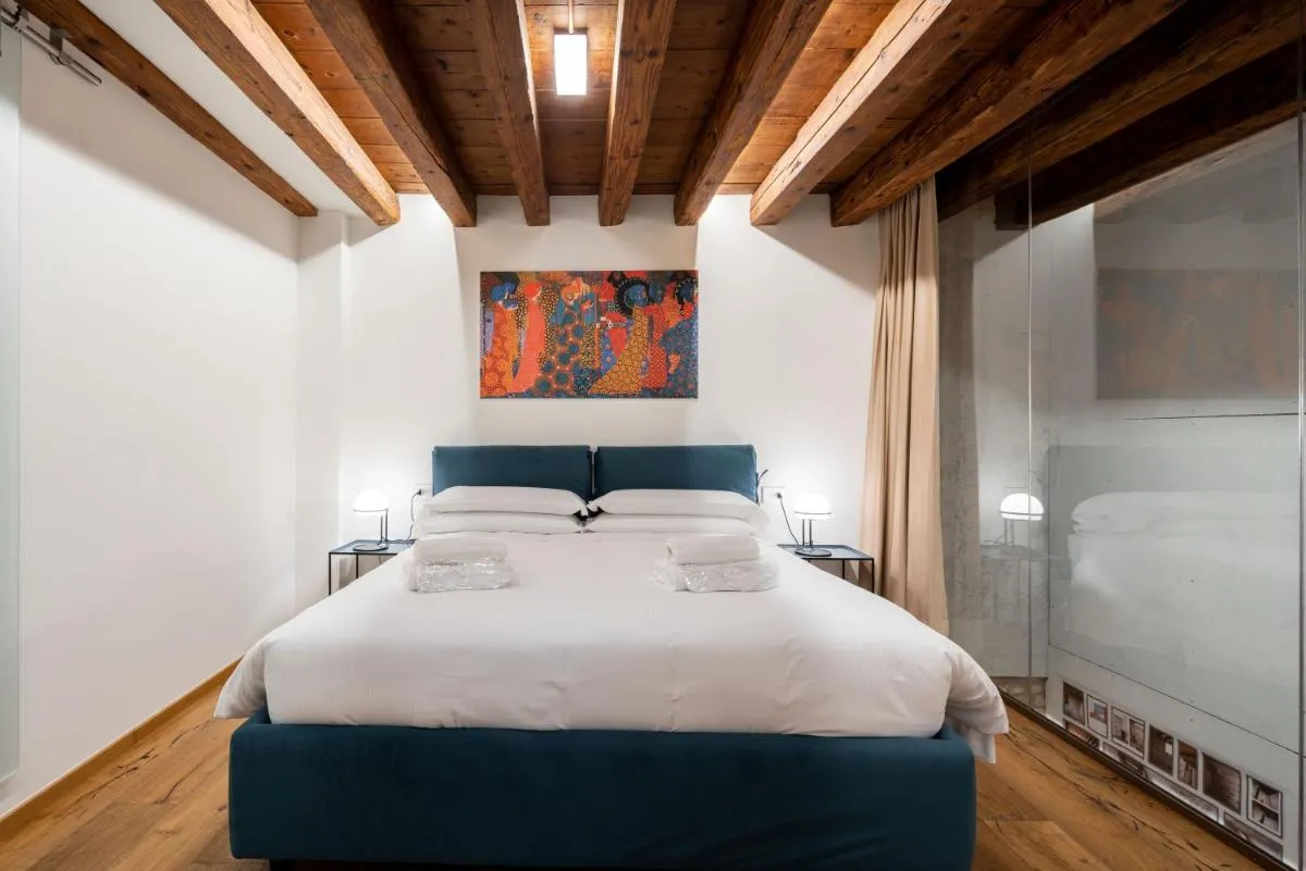 Image 6 of Palazzo Raspi – Private Gym and Canal View