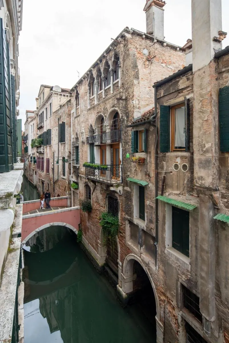 Image 5 of Palazzo Raspi – Private Gym and Canal View