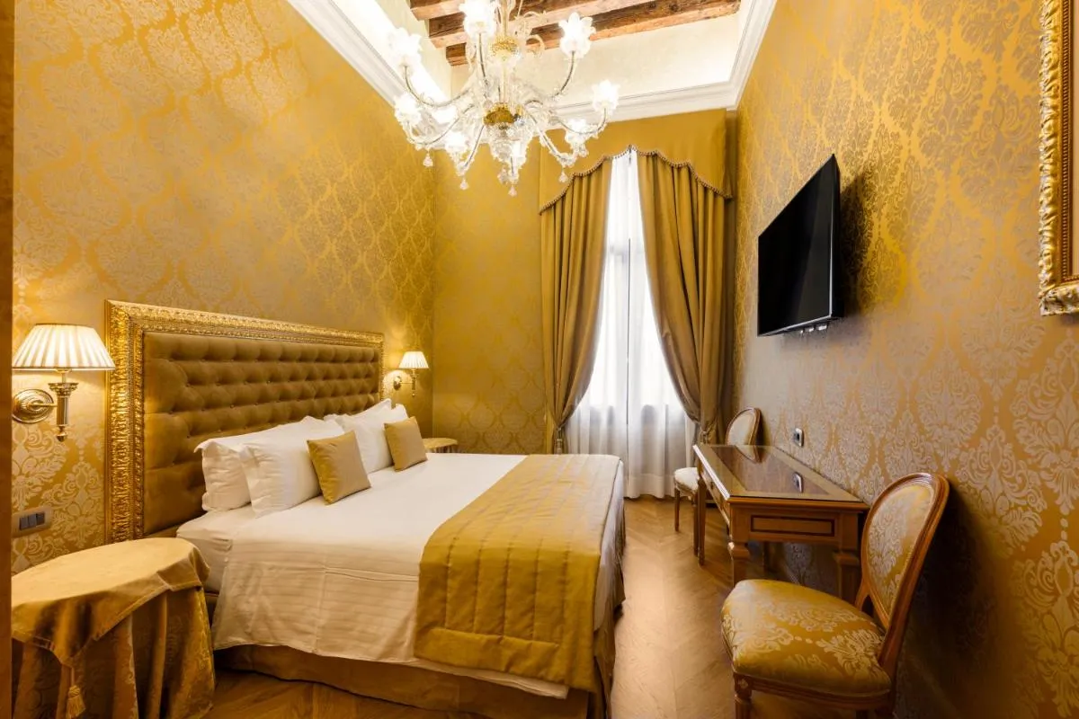 Image 4 of Palazzo dei Mori