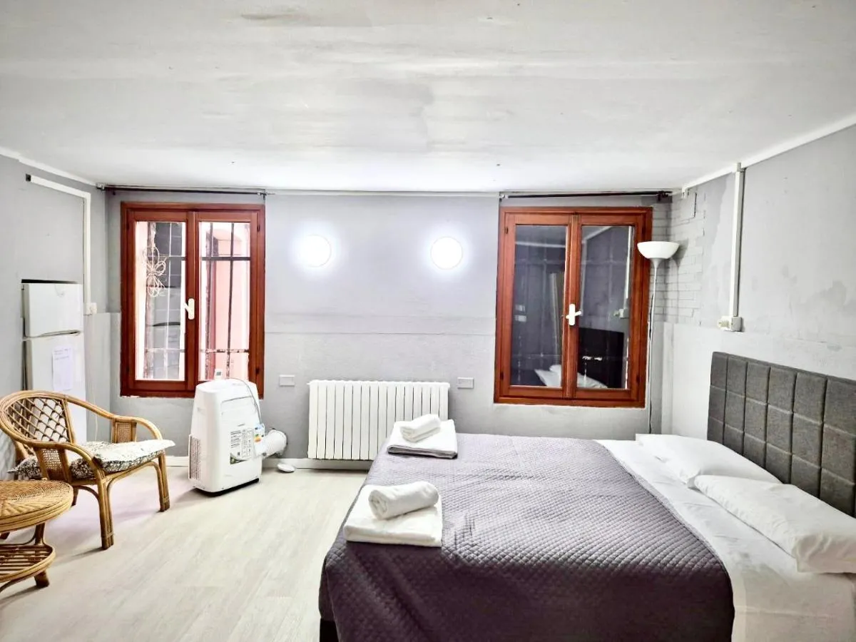 Image 5 of Palazzo diedo 2